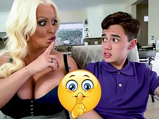 Unleash Your Inner Pornstar with Alura TNT and Juan El Caballo Loco's Luscious Fucking Session