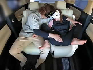 Embarrassingly Hot MILF Gets Reamed in the Middle