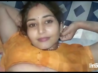 Juicy Indian Pussy Eating: Irresistible Licking of a Hot Girlfriend's Sweet Lips!
