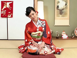 Japanese Beauty's Luscious Pussy and Bushy Dick: A Steamy Encounter