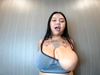 Japanese BBW MILF Bounces Her Huge Boobs in a Sexy Bra - Watch Now!