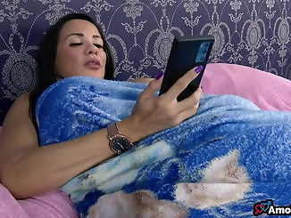 Mysterious Woman in Midlife Crisis Catches Stepchild Red-handed with Her Phone! Is She Imagining Things?