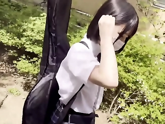 Revealing the Ideal Curvy Figure: Japanese Enchantress Stuns with her 143cm Luscious Figure!