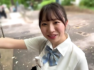 Revealing the 18-Year-Old Luscious Ryou, Finally Having a Fling with Her Boss! Can't Get Enough of Her Soft,