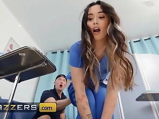 Naughty Nurses Take Advantage of Lucky Patient's Exam-Room Privacy for a Hot Cum Sample - BRAZZERS