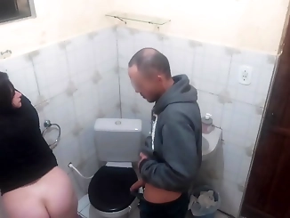 Japanese Schoolgirl's Public Bathroom Fling with Stranger from the Bar!