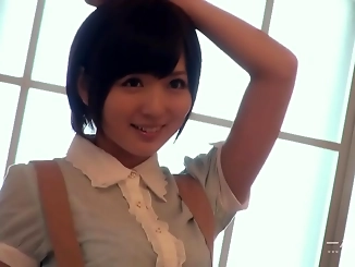 Introducing the Luscious MILF, Ako?Your New Favorite Japanese Dream Girl!