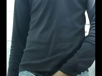 Jaw-Dropping Orgasm: Hot Guy's Luscious Penis Unleashes Creamy Load